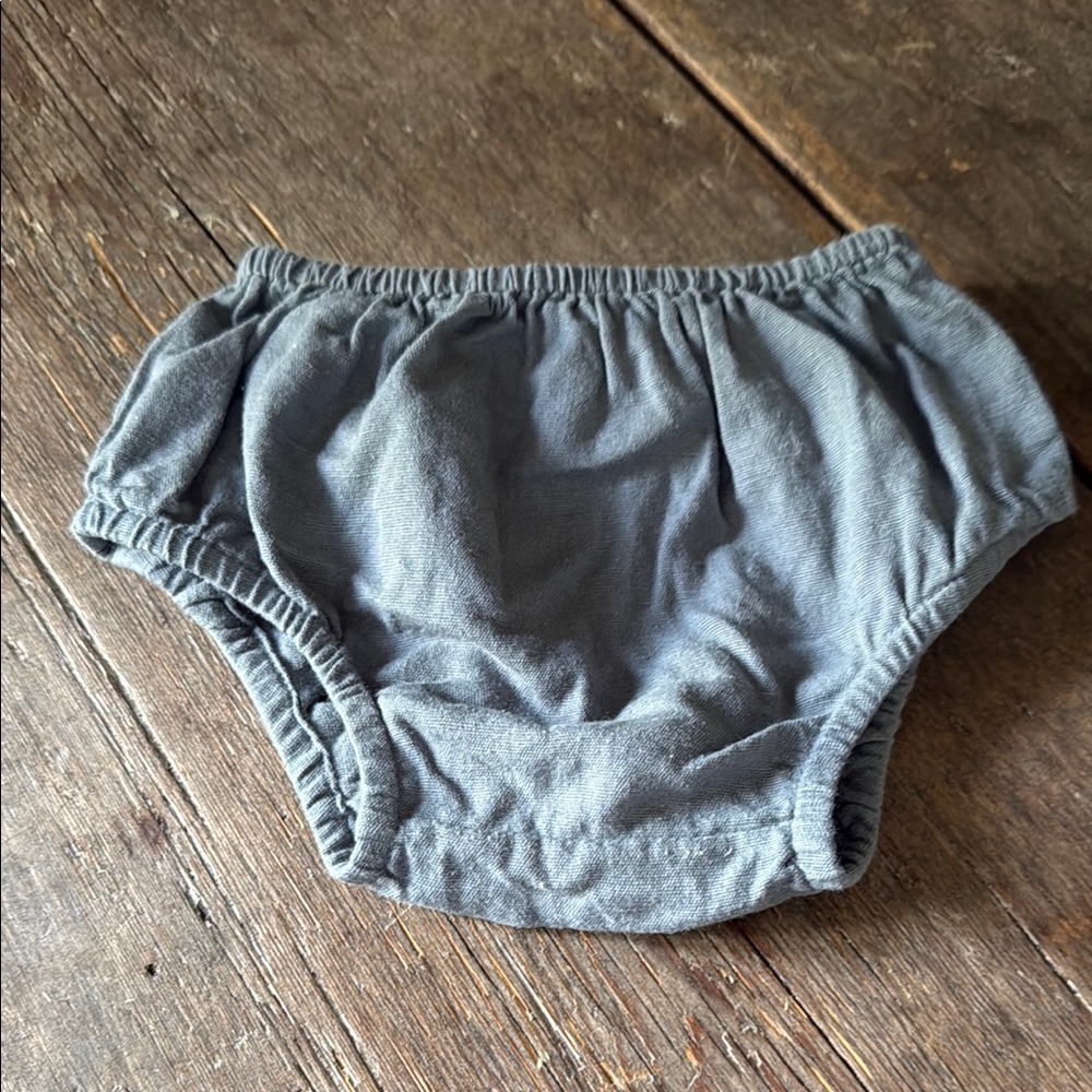 Apolina cotton linen bloomers 12-18m🩵🐋